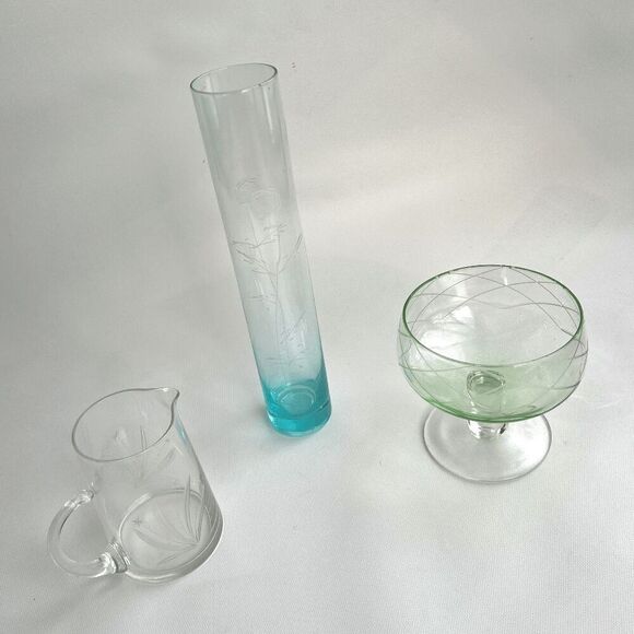 Depression Glass Trio: Green Coupe, Blue Rose Vase, Tiny Pitcher w/ Etching - Picture 2 of 7